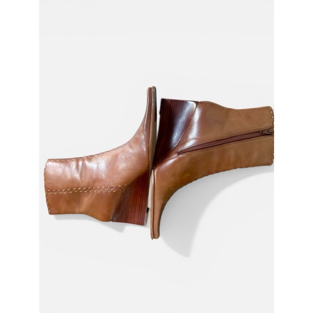 Diba Leather Wedge Ankle Boots Size 9 Cognac Brown Square Toe Comfort Heel - Picture 5 of 8